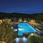 Three-bedroom In Labin Feriehus *
