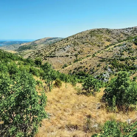 Three-bedroom In Labin Feriehus Trogir