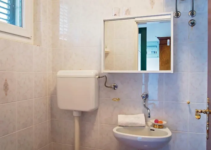 Three-bedroom In Labin Trogir