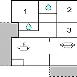 Three-bedroom In Labin *