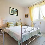 Сasa de vacaciones Three-bedroom In Labin *