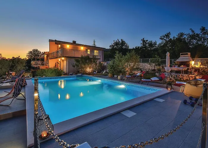 Hébergement de vacances Three-bedroom In Labin *