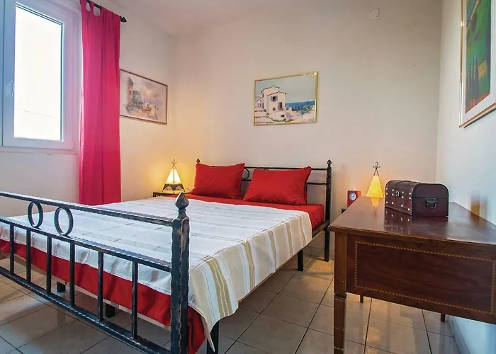 Three-bedroom In Labin Trogir