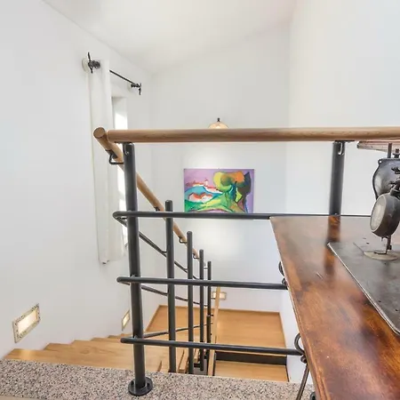 Three-bedroom In Labin Ferienhaus Trogir