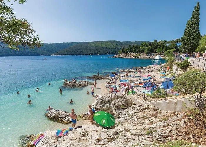 Semesterbostad Three-bedroom In Labin Trogir